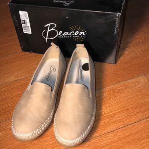 Beautiful Slip on Beacon slide ons